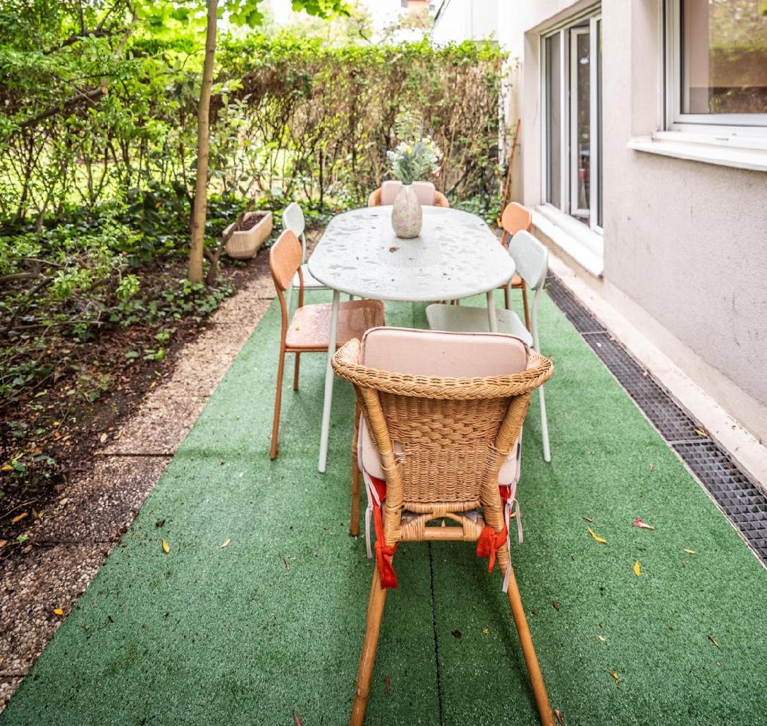 Apartamento Le Havre De Paix A Suresnes Exterior foto